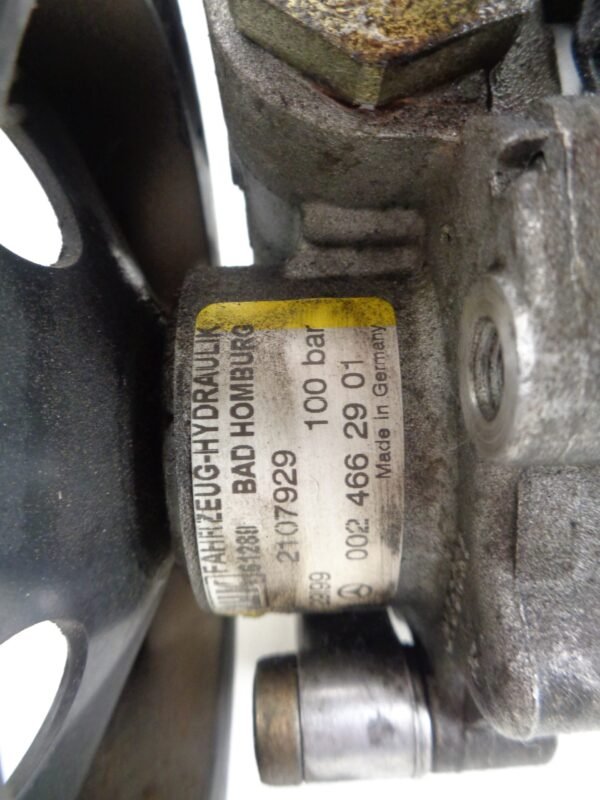 C / SLK /CLK 4 CILINDER  BENZINE STUURBEKRACHTIGINGSPOMP A0024662901 - Afbeelding 3