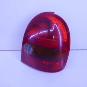 CORSA B ACHTERLICHT RECHTS GEBRUIKT-0