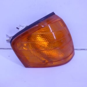 C-KLASSE W202 KNIPPERLICHT RECHTS ORANJE A2028260243-0