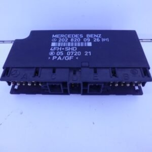 CKLASSE W202 RELAIS MODULE KOMFORTBEDIENING A2028200926-0