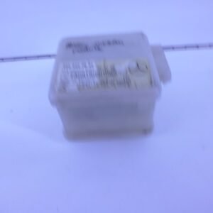 E-KLASSE W210 RELAIS MODULE HELLINGSHOEKDETECTIE A2028203826-0