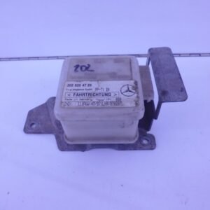 C-KLASSE W202 RELAIS MODULE HELLINGSHOEKDETECTIE A2028204726-0