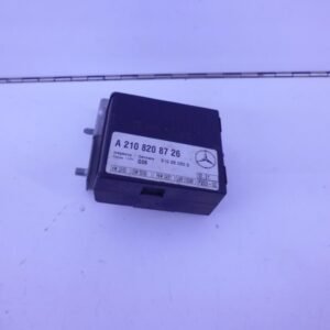 E-KLASSE W210 RELAIS MODULE HELLINGSHOEKDETECTIE A2108208726-0