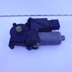 A-KLASSE W168 RAAMMOTOR RECHTSACHTER 9-POLIG A1688201242-0