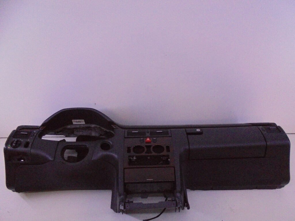 E-KLASSE W210 FACELIFT DASHBOARD ANTRACIET A2106807387 9C88-0