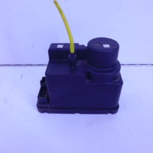 C-KLASSE W202 CENTRALE VERGRENDELINGS POMP A2028001948-0