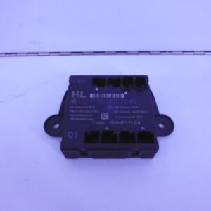 C-KLASSE W204 DEUR MODULE LINKSACHTER A2048207585-0