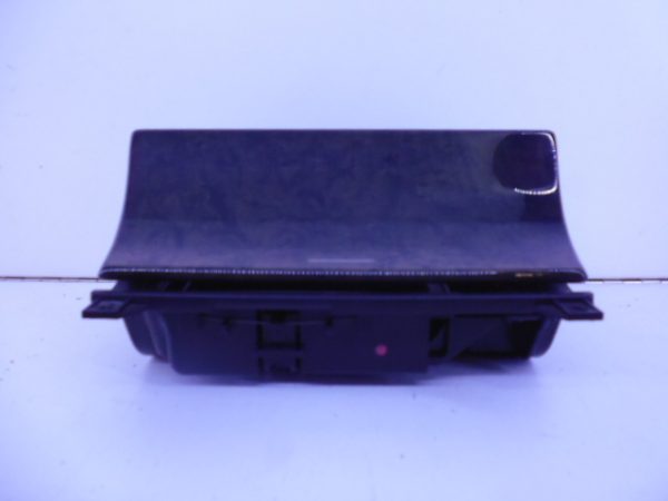 E-KLASSE W210 ASBAK AVANTGARDE VOOR A2106801852-0