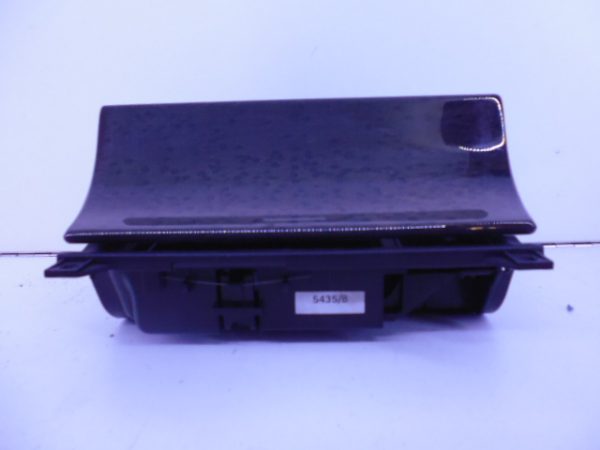 E-KLASSE W210 ASBAK AVANTGARDE VOOR A2106804752-0