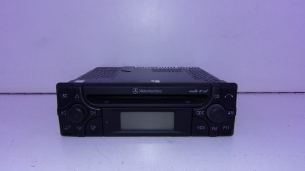 E-KLASSE W210 AUDIO 10 RDS CD SPELER A1708200386-0
