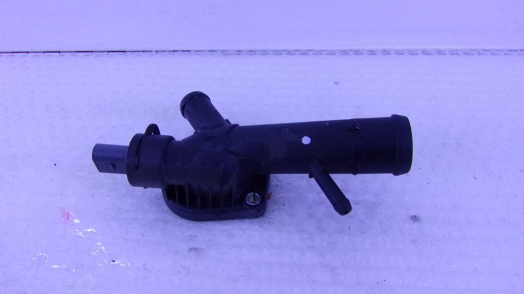 VW POLO 6R 1.2 TDI CFWA WATERPIJP MET SENSOR 03L121131F-0