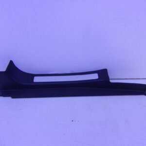 C-KLASSE W203 INSTAPLIJST LINKSACHTER A2036800935 9B51-0