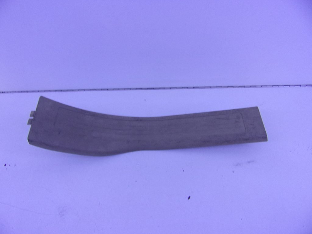 ML-KLASSE W164 INSTAPLIJST ACHTER LINKS A1646801135 8K67-0