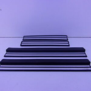 E-KLASSE W210 INSTAPLIJST SET 4X A2106800135 A2106800535-0