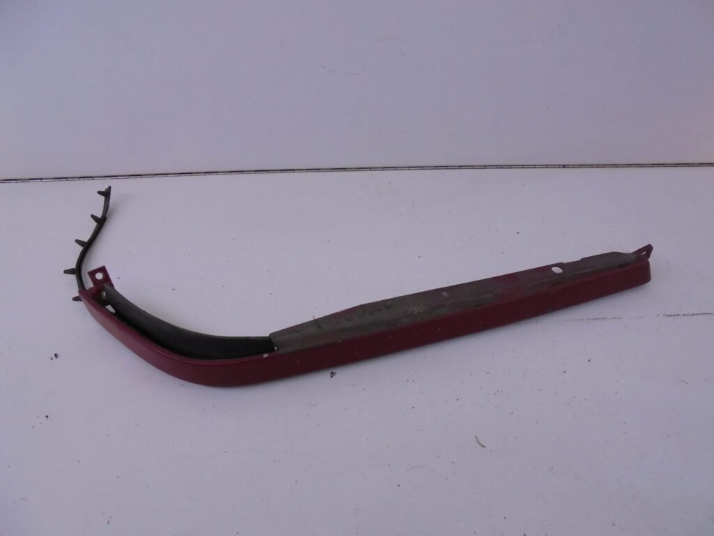 C-KLASSE W202 KOPLAMPSTRIP RE A2028260277-0