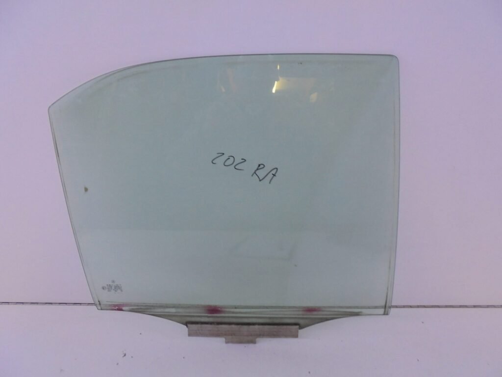 C-KLASSE W202 PORTIERRUIT RA GROEN A2027300418 -0