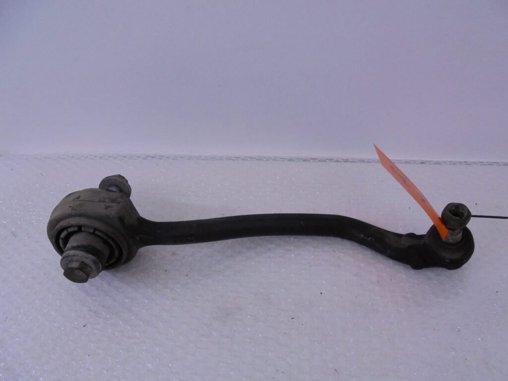 C-KLASSE W203 DRAAGARM RECHTSVOOR A2043302011-0