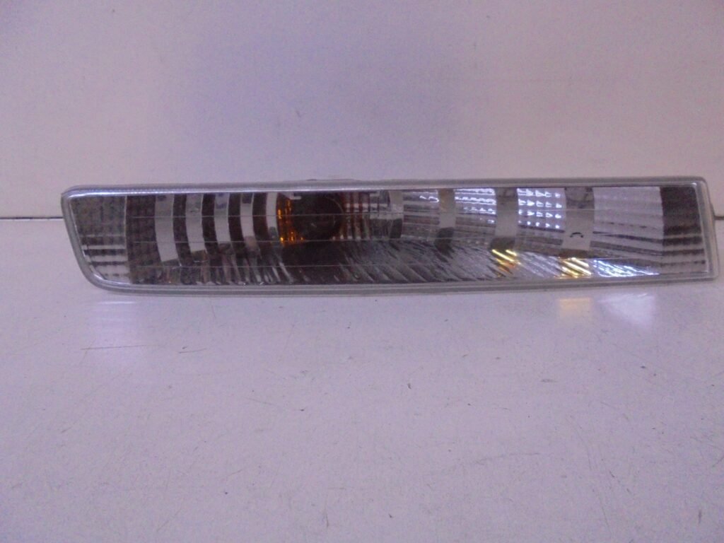 OPEL VIVARO KNIPPERLICHT RECHTS 8200007032 91166439-0