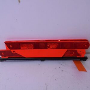 E-KLASSE W211 GEVARENDRIEHOEK A2118900197-0