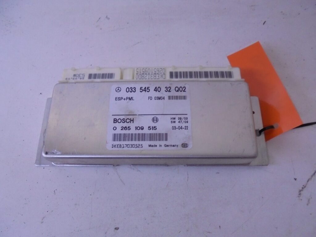 E-KLASSE W211 RELAIS MODULE ESP PML A0335454032-0