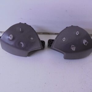 E-KLASSE W211 TOETSEN OP STUUR GRIJS A2118206110 7371-0