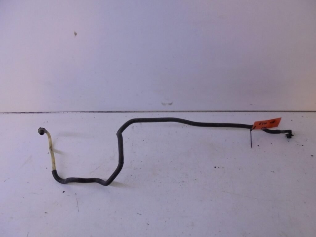 E-KLASSE W210 320CDI BRANDSTOFLEIDING PLASTIC A6130700232-0