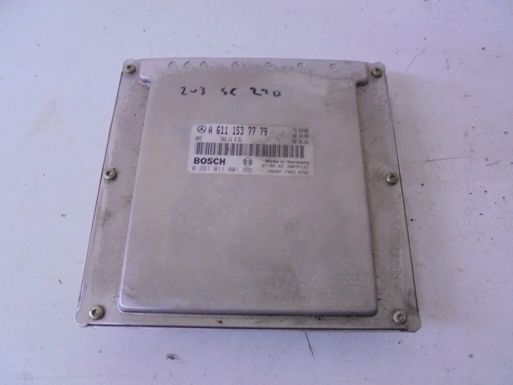 C-KLASSE W203 220CDI MOTORCOMPUTER ECU A6111537779-0