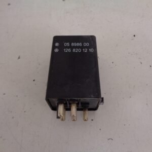 S-KLASSE W126 RELAIS ACHTERRUITVERWARMING A1268201210
