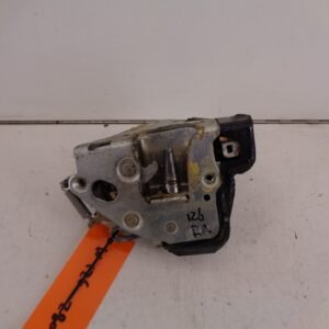 W126 PORTIERSLOT RECHTSACHTER A1267300235