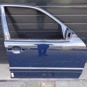 E-KLASSE W210 PORTIER RV BLAUW A2107201605