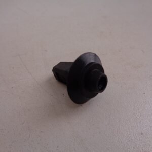 A0009885225 PLUG NEW OLD STOCK ORIGINEEL MERCEDES-BENZ
