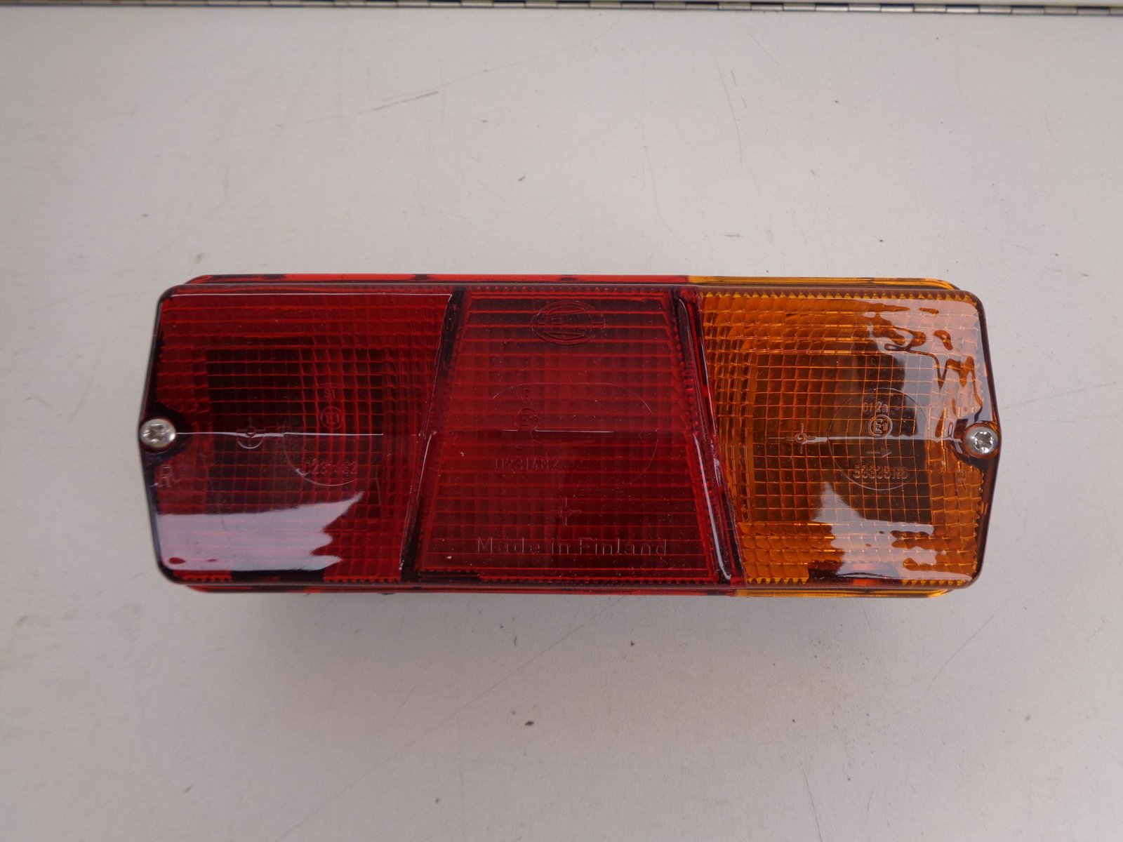 A0025441403 TN 601 ACHTERLICHT RECHTS BAKWAGEN NEW OLD STOCK ORIGINEEL MERCEDES-BENZ