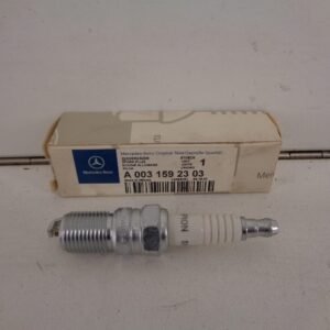 A0031592303 BOUGIE NEW OLD STOCK ORIGINEEL MERCEDES-BENZ