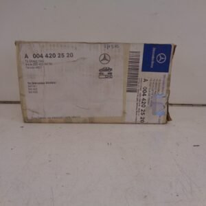 A0044202520 SPRINTER W903 REMBLOKSET ACHTER NEW OLD STOCK ORIGINEEL MERCEDES-BENZ