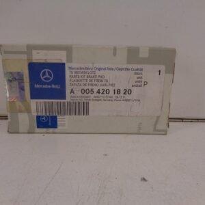 A0054201820 C-KLASSE W202 REMBLOKSET ACHTER NEW OLD STOCK ORIGINEEL MERCEDES-BENZ