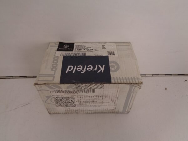 A0074205520 C-KLASSE W204 REMBLOKSET VOOR NEW OLD STOCK ORIGINEEL MERCEDES-BENZ