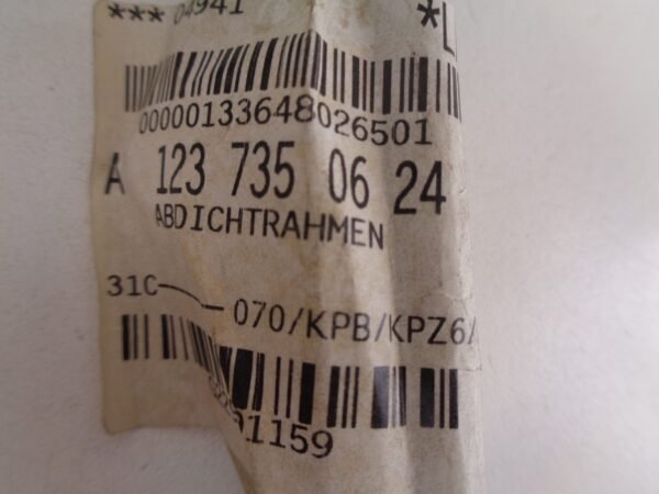 A1237350624 S123 RUITRUBBER RECHTSACHTER NEW OLD STOCK ORIGINEEL MERCEDES-BENZ - Afbeelding 2