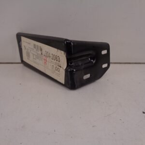 A1638852314 ML W163 HOUDER BUMPER NEW OLD STOCK ORIGINEEL MERCEDES-BENZ