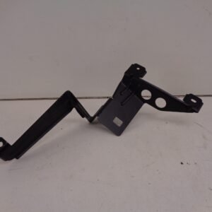 A1638853414 ML W163 HOUDER MISTLAMP RECHTS NEW OLD STOCK ORIGINEEL MERCEDES-BENZ