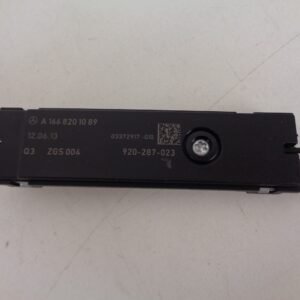 A1668201089 M-KLASSE W166 ANTENNEVERSTERKER NEW OLD STOCK ORIGINEEL MERCEDES-BENZ