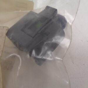 A1685452528 STEKKERHUIS NEW OLD STOCK ORIGINEEL MERCEDES-BENZ