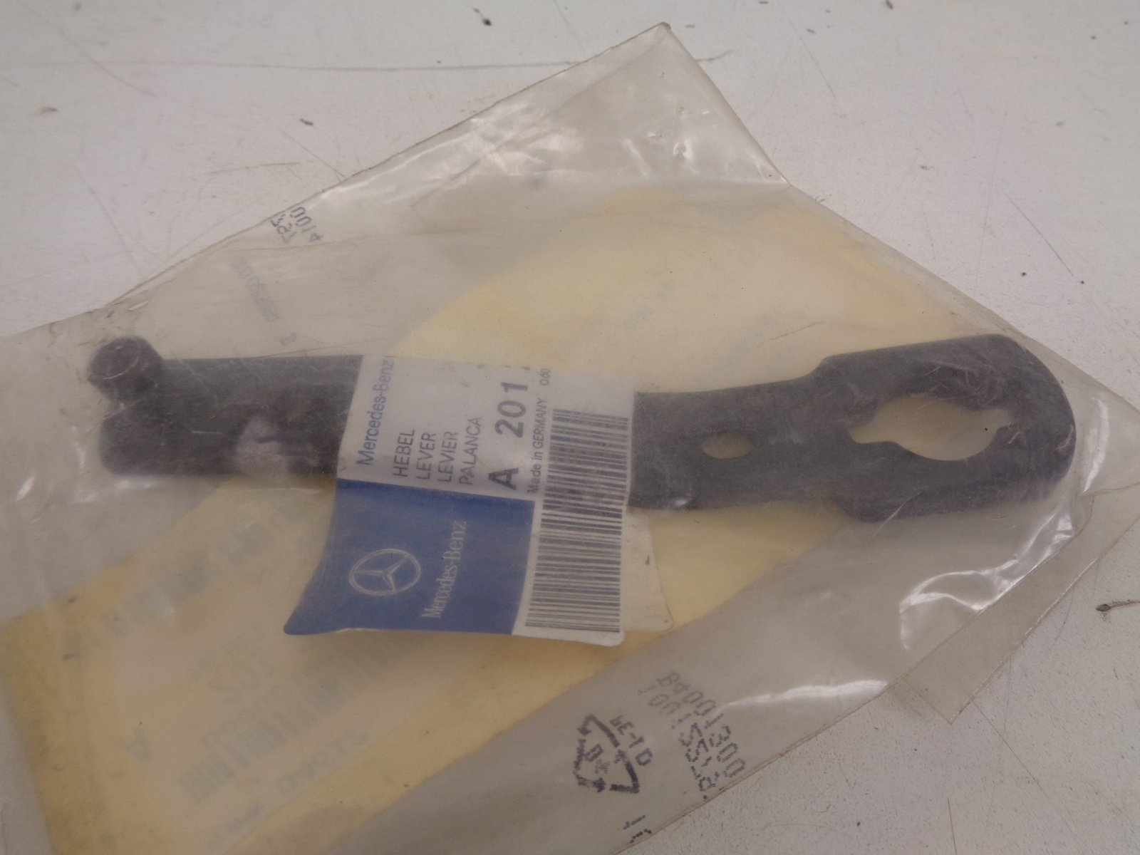 A2012600237 W201 HEVEL VERSNELLINGSBAK NEW OLD STOCK ORIGINEEL MERCEDES-BENZ