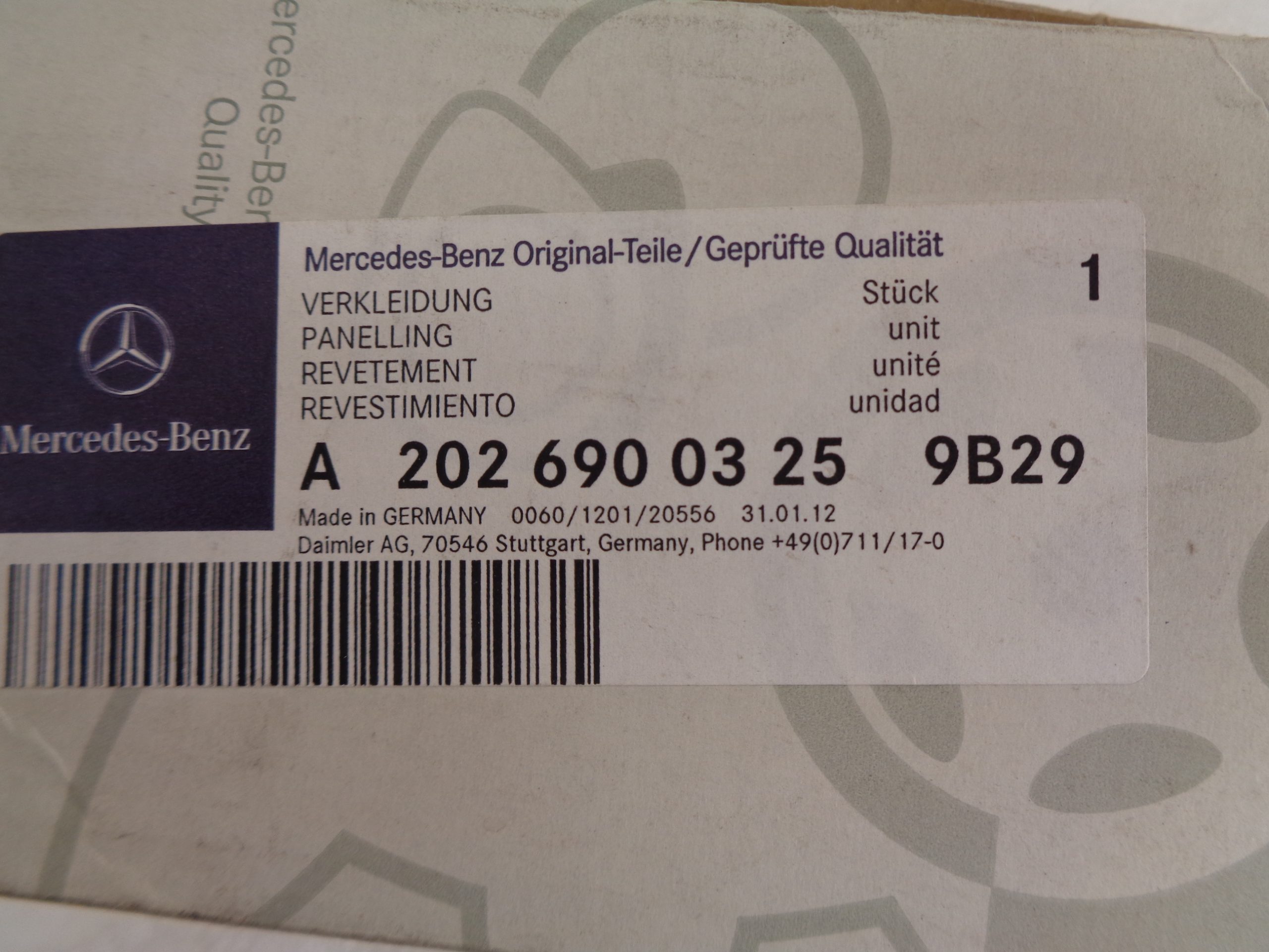 A2026900325 9B29 C-KLASSE W202 A STIJLBEKLEDING LINKS ZWART NEW OLD STOCK ORIGINEEL MERCEDES-BENZ - Afbeelding 2