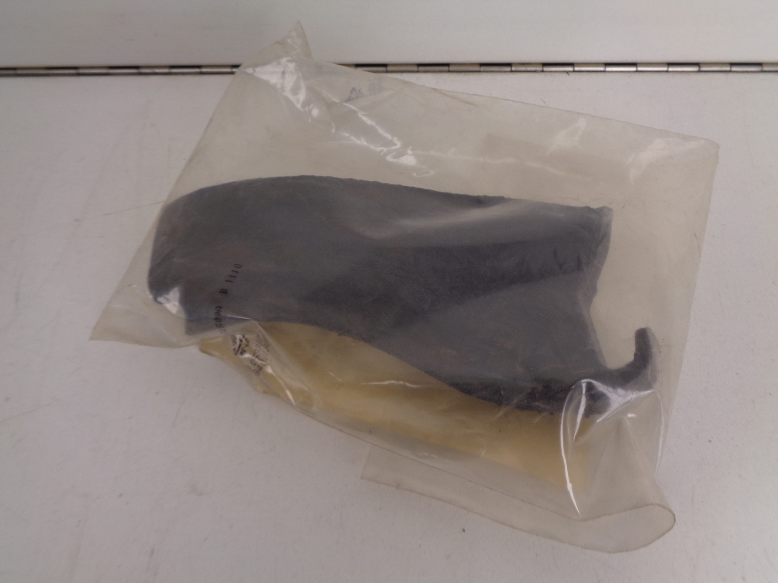 A2036284698 C-KLASSE W203AFDICHTING NEW OLD STOCK ORIGINEEL MERCEDES-BENZ