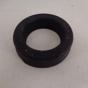 A2103210384 MB W210 VOORVEERRUBBER 3 PUNT NEW OLD STOCK ORIGINEEL MERCEDES-BENZ