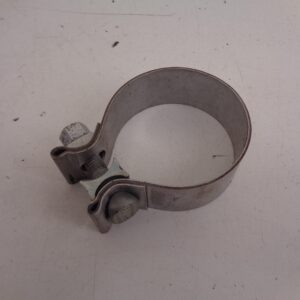 A2104900541 E-KLASSE W210 E300TD UITLAATKLEM NEW OLD STOCK ORIGINEEL MERCEDES-BENZ