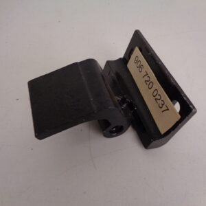 A9067200237 SPRINTER W906 SCHARNIER VOORPORTIER BOVEN RECHTS NEW OLD STOCK ORIGINEEL MERCEDES-BENZ