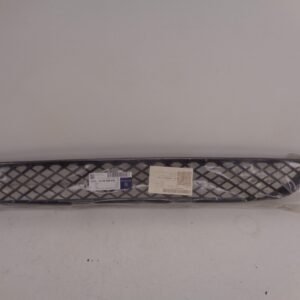 A9068850053 9051 GRILL NEW OLD STOCK ORIGINEEL MERCEDES-BENZ
