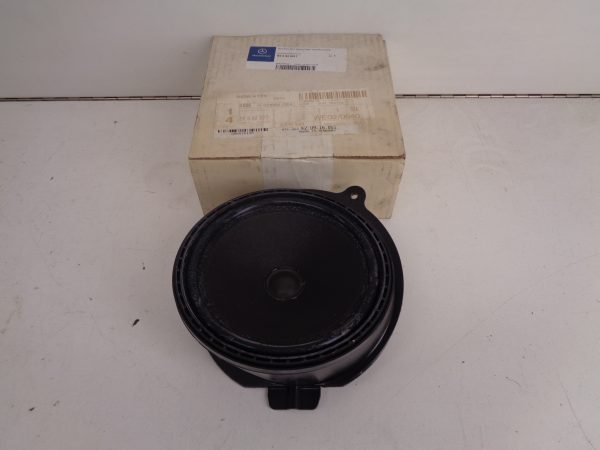 S-KLASSE W126 ACHTERSPEAKER LINKS A1268200302 B66828917