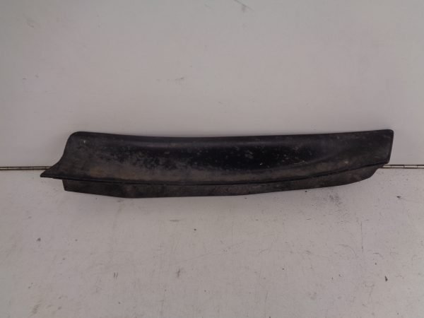 E-KLASSE W124 ACHTERBUMPERRUBBER RECHTS A1248850623